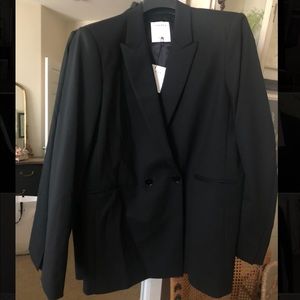 New - Sandro Women’s  black blazer